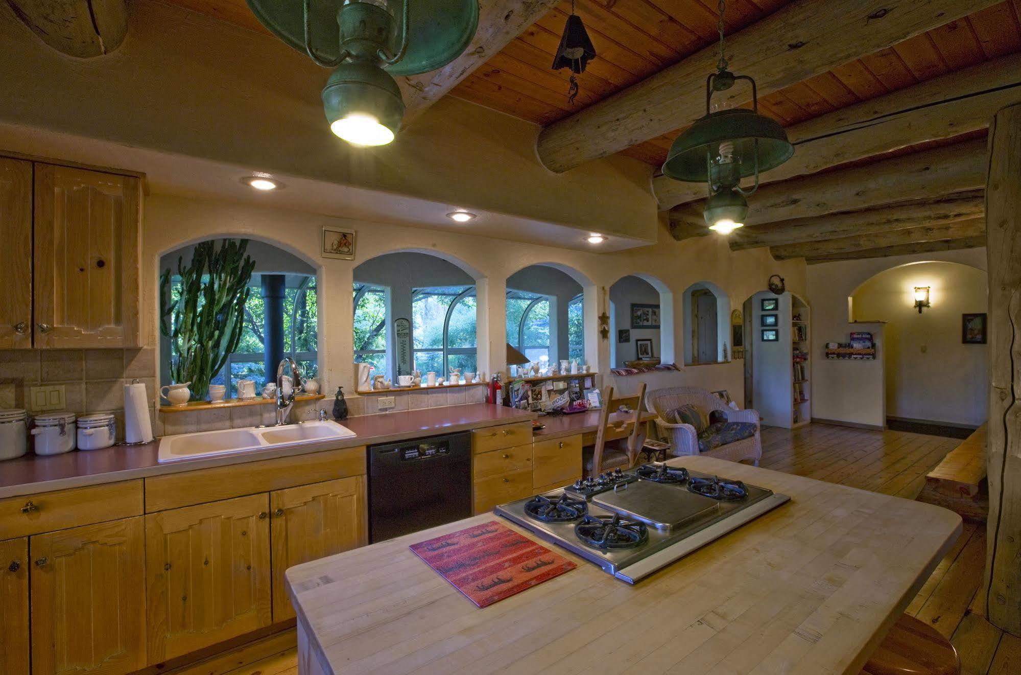 Mariposa Lodge Bed And Breakfast สตีมโบทสปริงส์ ภายนอก รูปภาพ
