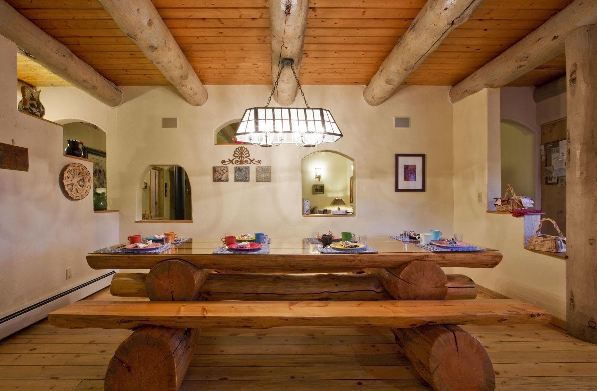 Mariposa Lodge Bed And Breakfast สตีมโบทสปริงส์ ภายนอก รูปภาพ