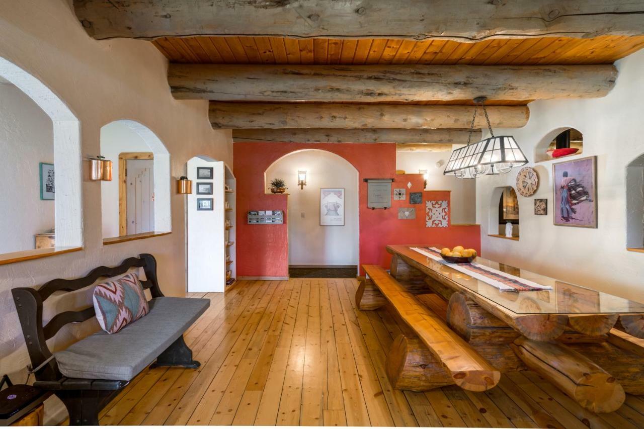Mariposa Lodge Bed And Breakfast สตีมโบทสปริงส์ ภายนอก รูปภาพ